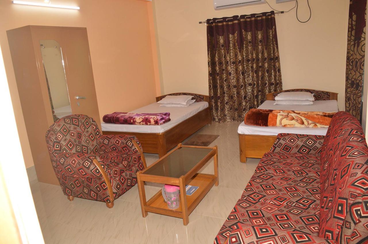 Hotel Kaustav Tezpur Eksteriør bilde